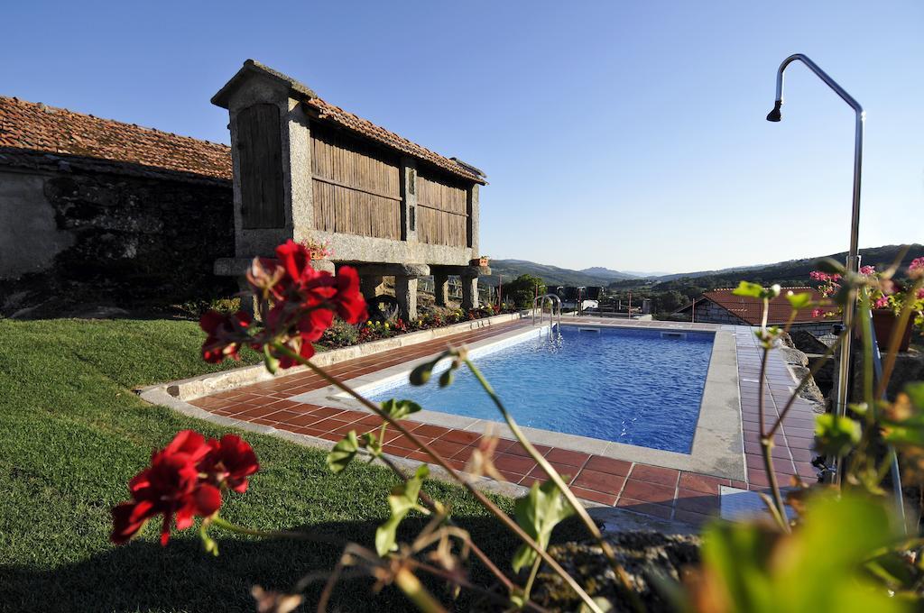 Casa Entre-Palheiros E Casa Do Canastro Montalegre Ngoại thất bức ảnh